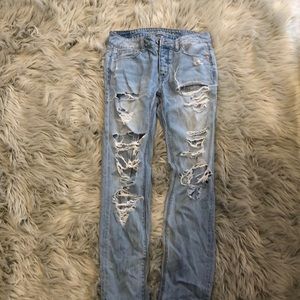Destroyed Mom Jeans